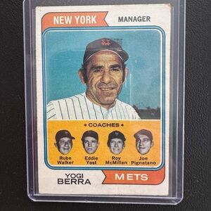 1965 Topps Yogi Berra #179 New York Mets Manager Vintage Baseball Card